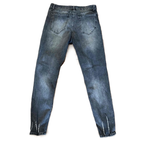 Shein Men's Skinny Jeans Paint Splatter Distressed Dark Wash Size 34 - Picture 7 of 16